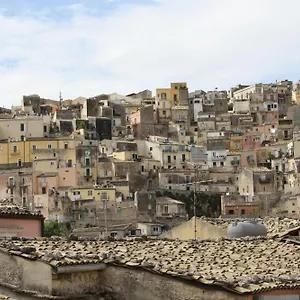 bb-la-corte-di-ibla.sicilyhotelsitaly.net/